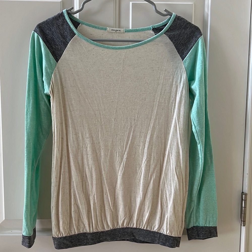 Women Small 12PM by Mon Ami boutique long sleeve shirt